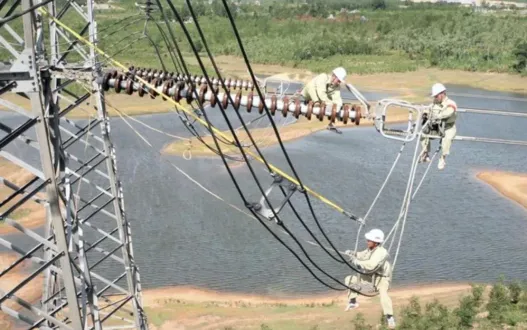 Dự án Đường dây 500kV mạch 3: Gấp rút hoàn thiện những công đoạn cuối cùng