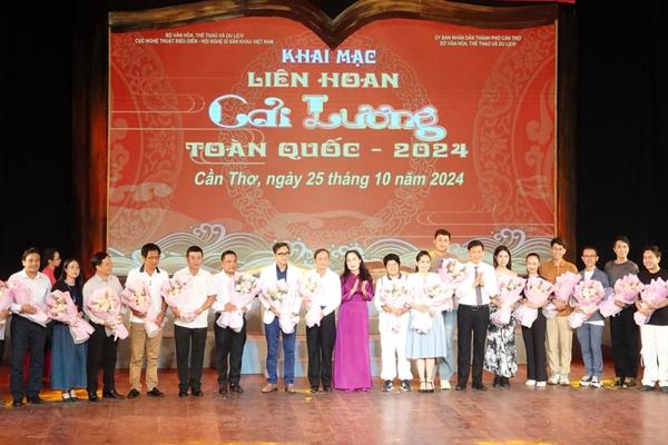 Khai mạc Liên hoan Cải lương toàn quốc 2024