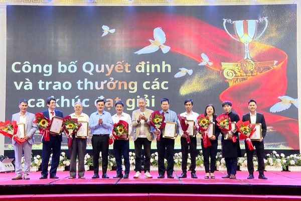 TẠP CHÍ VĂN NGHỆ (20-11-2024)