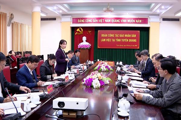 (TTV) Đoàn công tác Báo Nhân dân làm việc tại Tuyên Quang