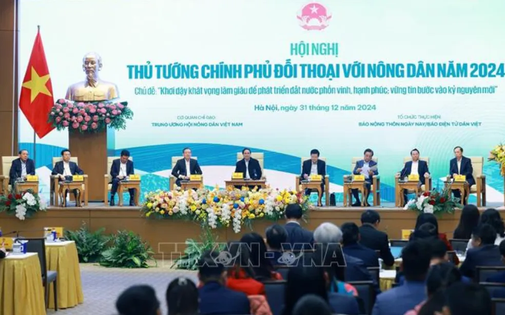 Thủ tướng Phạm Minh Chính đối thoại với nông dân