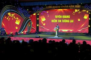 (TTV) Chương trình Tuyên Quang chào năm 2025