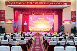 (TTV) UBND huyện Yên Sơn tổ chức gặp mặt kỷ niệm 95 năm Ngày thành lập Đảng Cộng sản Việt Nam