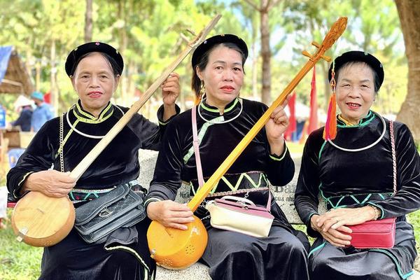 Ngân nga điệu Then, nhịp Tính nơi đại ngàn Tây Nguyên