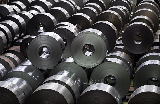 Tổng thống Mỹ chính thức áp thuế 25% đối với thép và nhôm nhập khẩu - Ảnh 1.