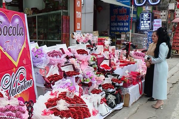 (TTV) Ngày Valentine tại thành phố Tuyên Quang 