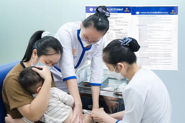 Sẽ đưa vaccine phòng bệnh tay chân miệng về Việt Nam