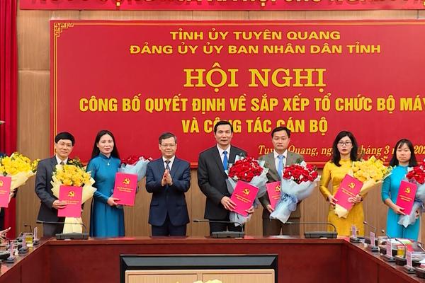 (TTV) Hội nghị Công bố quyết định về sắp xếp tổ chức bộ máy và công tác cán bộ