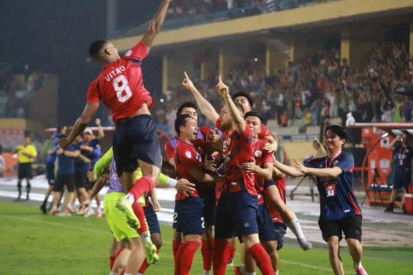 Đánh bại đội bóng Indonesia, Công an Hà Nội vào chung kết Cúp C1 Đông Nam Á