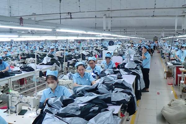 (TTV) Tháng công nhân hướng về người lao động