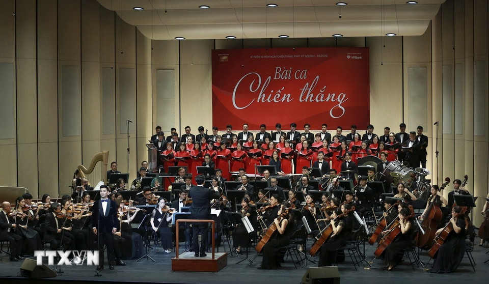 Chương trình nghệ thuật Bài ca chiến thắng: Bản hùng ca về lòng yêu nước - Ảnh 1.