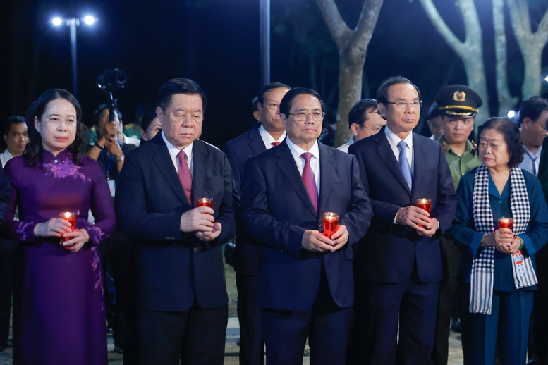 Thủ tướng: Kỷ niệm 50 năm ngày giải phóng Côn Đảo, quyết tâm lập những kỳ tích mới, hào hùng và oanh liệt hơn - Ảnh 19.