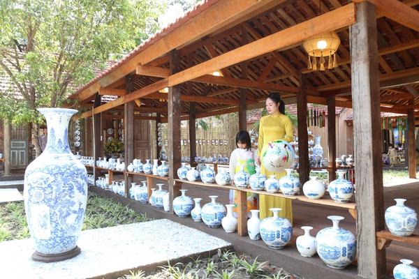 Khởi động tuần du lịch Ninh Bình bằng nhiều hoạt động hấp dẫn du khách