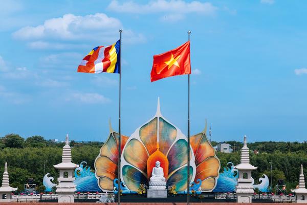 Lan tỏa tinh thần đoàn kết, hòa bình và nhân văn