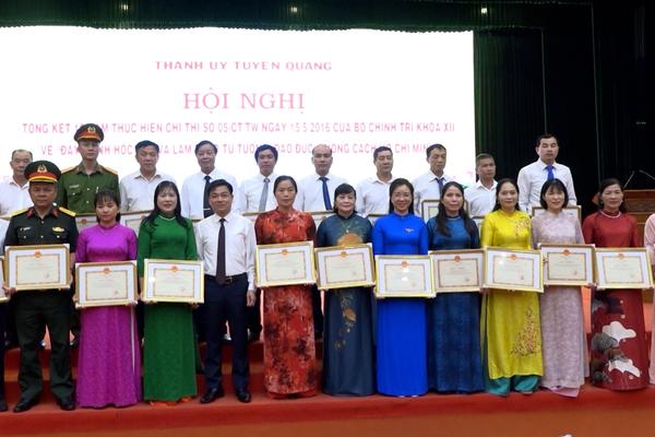 (TTV) Thành phố Tuyên Quang Tổng kết 10 năm thực hiện Chỉ thị 05