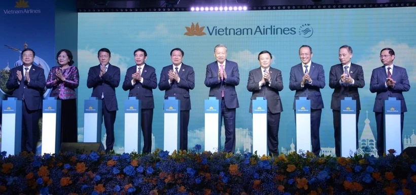 Tổng Bí thư Tô Lâm dự Lễ công bố đường bay thẳng Hà Nội - Moscow - Ảnh 1.