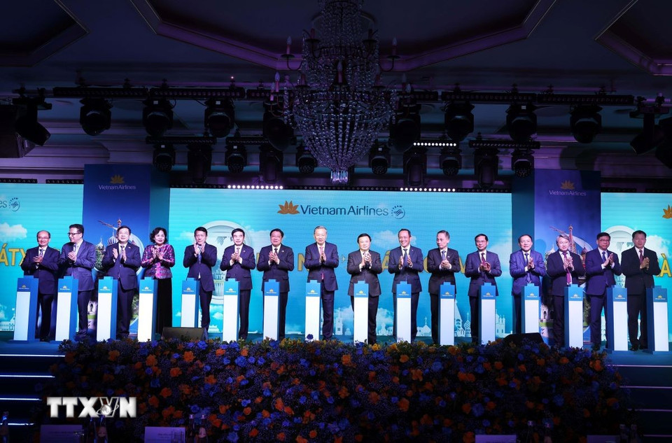 Tổng Bí thư Tô Lâm dự Lễ công bố đường bay thẳng Hà Nội - Moscow - Ảnh 2.