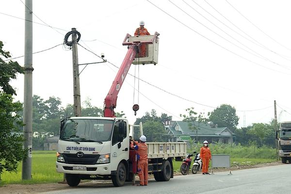 QUAN TÂM NGƯỜI LAO ĐỘNG VÌ SỰ PHÁT TRIỂN BỀN VỮNG CỦA DOANH NGHIỆP