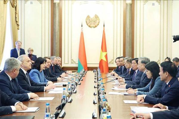 Tổng Bí thư Tô Lâm hội kiến Chủ tịch Thượng viện và Chủ tịch Hạ viện Belarus