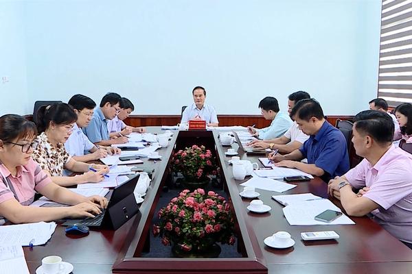 (TTV) Họp Tổ giúp việc Ban Chỉ đạo triển khai xóa nhà tạm, nhà dột nát tỉnh Tuyên Quang