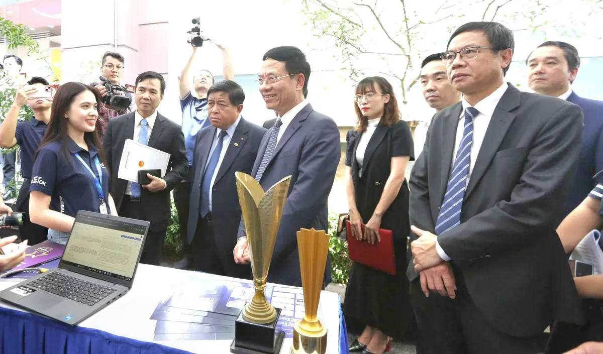 Đột phá khoa học và công nghệ đưa đất nước vào kỷ nguyên giàu mạnh