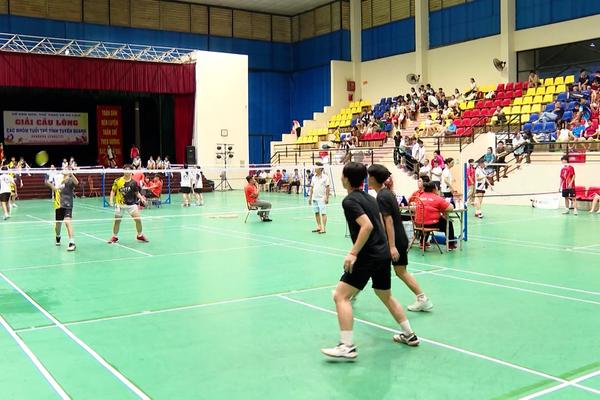 (TTV) Bế mạc Giải cầu lông các nhóm tuổi trẻ tỉnh Tuyên Quang năm 2025