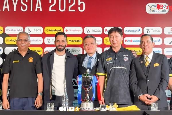 HLV Kim Sang Sik muốn ASEAN All Stars sẽ thi đấu cống hiến trước Manchester Utd
