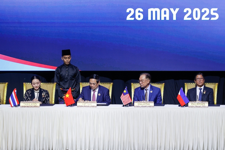 Chuyến công tác của Thủ tướng tại Malaysia: Tầm nhìn mới, tương lai mới- Ảnh 10.