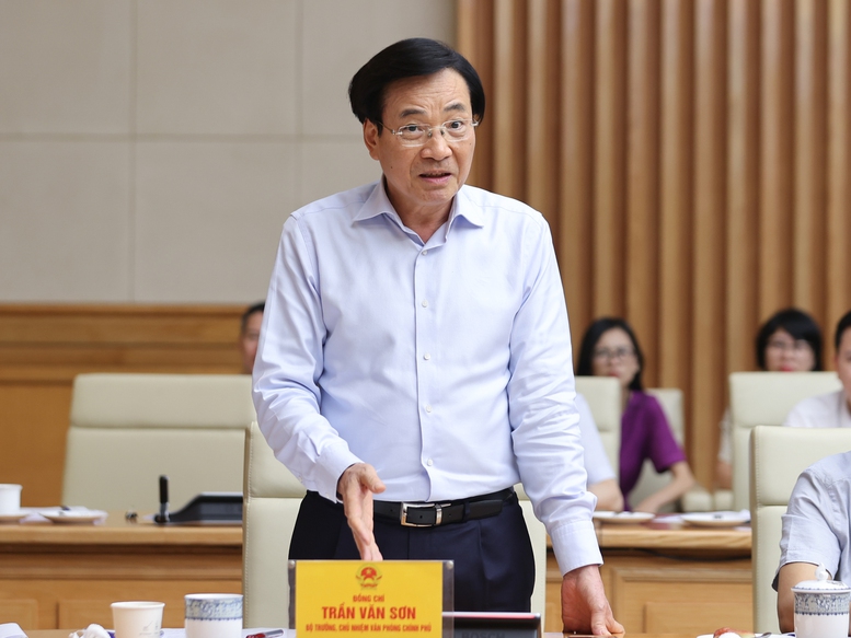 Thủ tướng: Triển khai ngay cơ chế đặc thù với nhà ở xã hội; lập Quỹ nhà ở quốc gia trong tháng 6- Ảnh 6.
