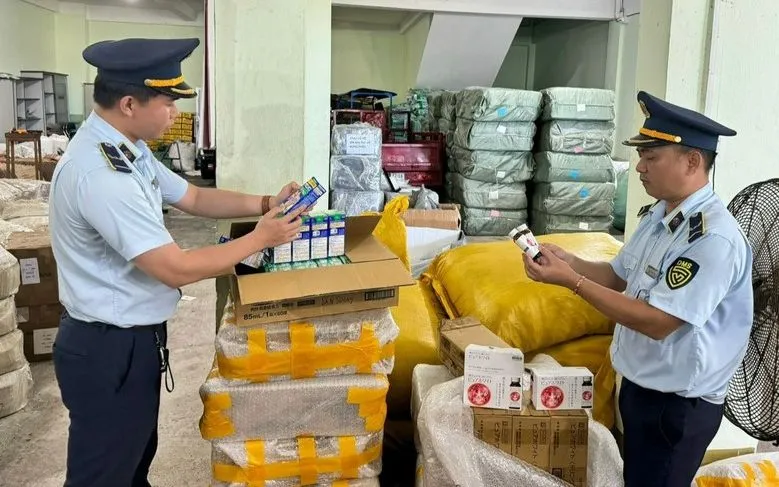 Thị trường mỹ phẩm, thực phẩm, thuốc trên thương mại điện tử vào tầm ngắm: Hàng giả không còn "đất sống"