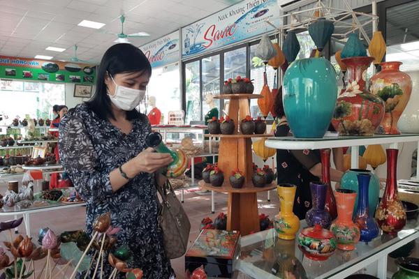 Đánh thức làng nghề truyền thống bằng du lịch và sản phẩm OCOP