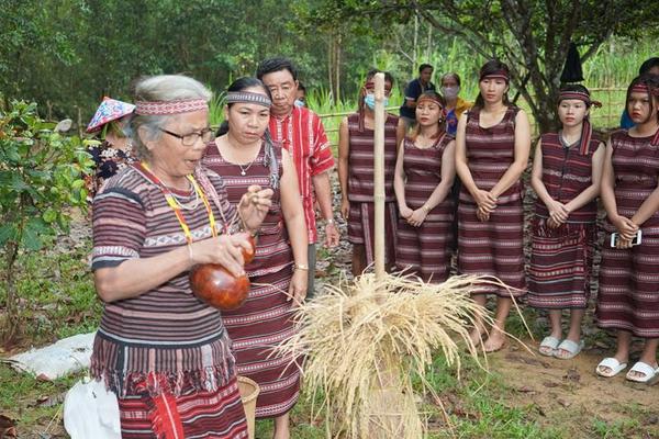 Việt Nam có thêm 11 di sản văn hóa phi vật thể Quốc gia