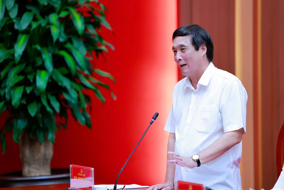 Đại tướng Lương Tam Quang làm việc với Ban Thường vụ 3 tỉnh Phú Thọ, Vĩnh Phúc và Hòa Bình - Ảnh 1.