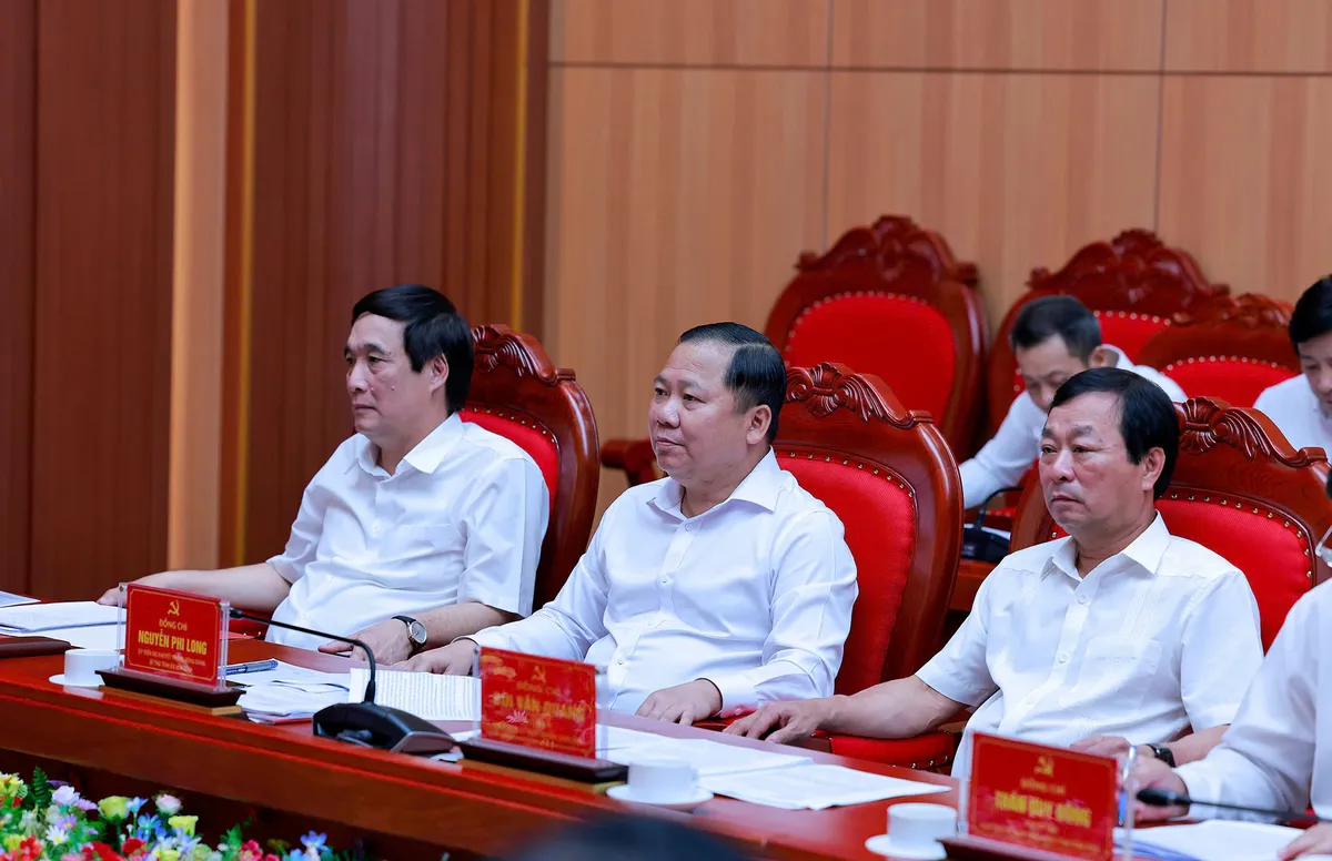 Đại tướng Lương Tam Quang làm việc với Ban Thường vụ 3 tỉnh Phú Thọ, Vĩnh Phúc và Hòa Bình - Ảnh 2.
