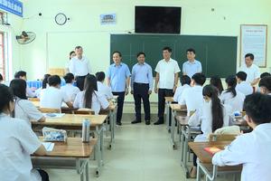 (TTV) Lãnh đạo tỉnh kiểm tra công tác chuẩn bị thi tốt nghiệp THPT