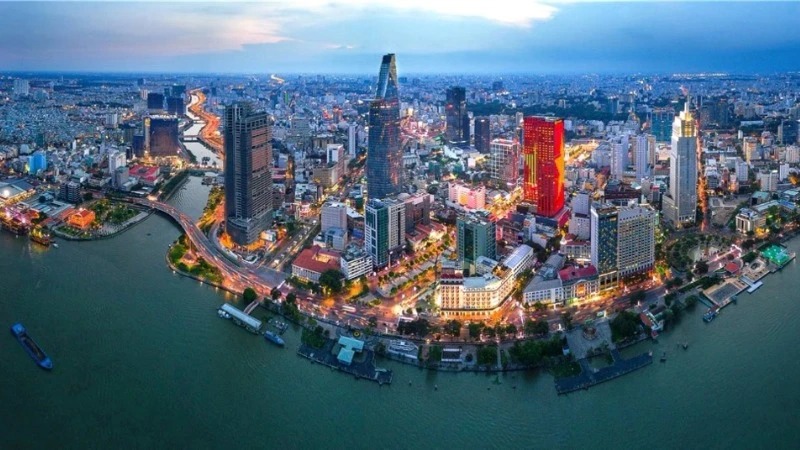 Nhiều cơ hội cho Việt Nam khi xây dựng trung tâm tài chính quốc tế - Ảnh 2.