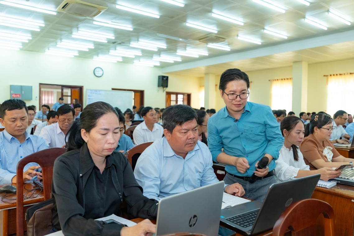 Thực tiễn ứng dụng AI trong Giáo dục tại Việt Nam: Cơ hội, thách thức và hành trình đổi mới - Ảnh 3.