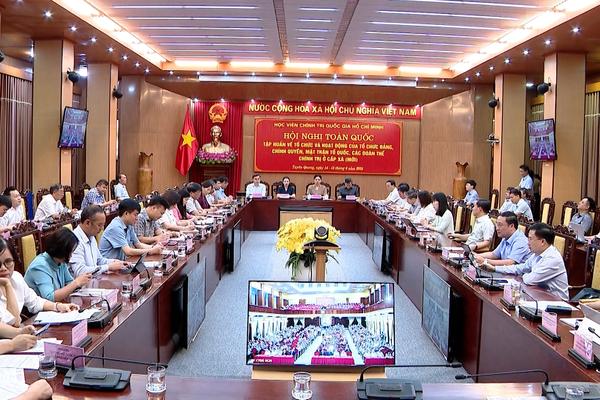 (TTV) Tập huấn về tổ chức và hoạt động của tổ chức Đảng, chính quyền, Mặt trận Tổ quốc, các đoàn thể chính trị ở cấp xã (mới)