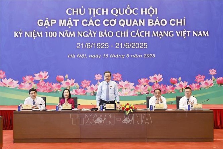 Chủ tịch Quốc hội Trần Thanh Mẫn gặp mặt các cơ quan báo chí- Ảnh 1.