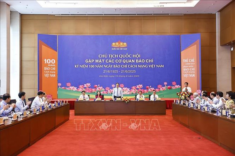 Chủ tịch Quốc hội Trần Thanh Mẫn gặp mặt các cơ quan báo chí- Ảnh 3.