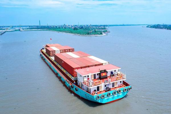 Việt Nam chủ động lộ trình chuyển đổi logistics bền vững