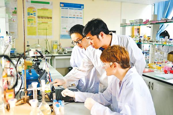 Kế hoạch hành động chiến lược triển khai Nghị quyết số 57-NQ/TW: Tổng thể, thống nhất và đồng bộ
