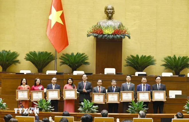 Tổng Bí thư Tô Lâm dự Lễ trao Bằng khen của Ủy ban Thường vụ Quốc hội - Ảnh 4.