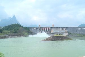 (TTV) Thủy điện Tuyên Quang xả lũ