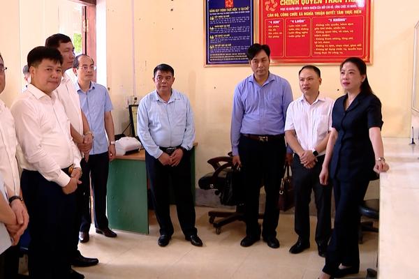 (TTV) Đồng chí Lê Thị Kim Dung, Phó Bí thư Thường trực Tỉnh ủy làm việc với Đảng ủy xã Nghĩa Thuận